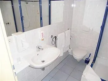 Kempe Komfort 3* Ντίσελντορφ